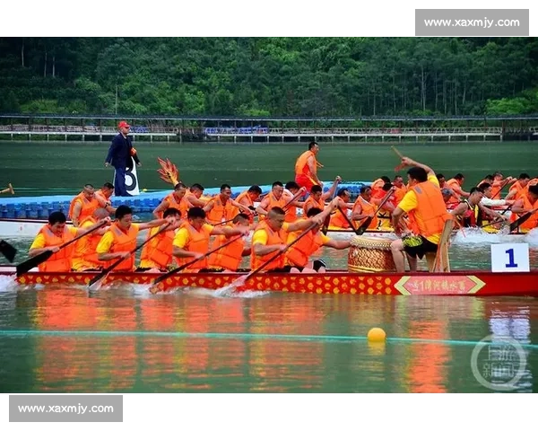 2017年射洪龙舟比赛精彩瞬间回顾激情澎湃的水上竞赛盛宴